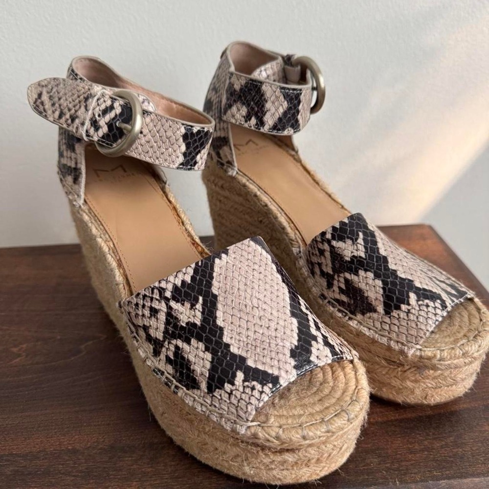 Marc Fisher faux snakeskin espadrille raffia wedge size 7 - Picture 3 of 8